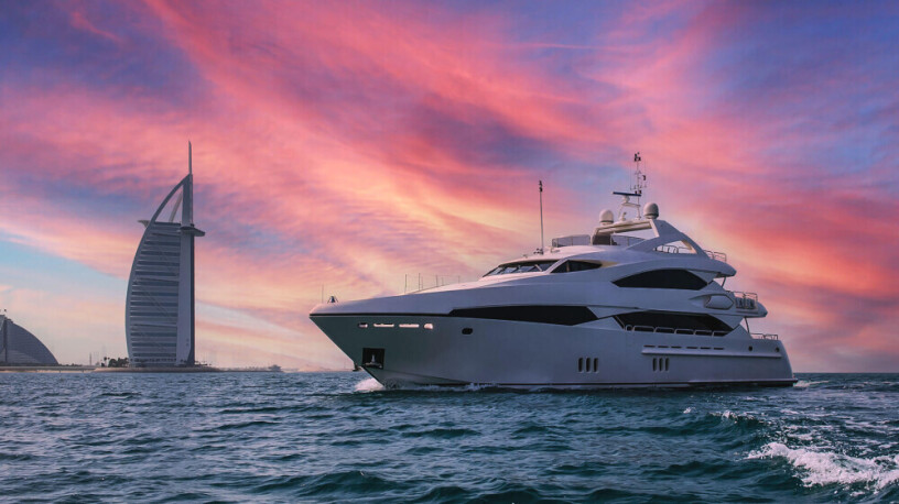 yacht-charters-dubai-big-0