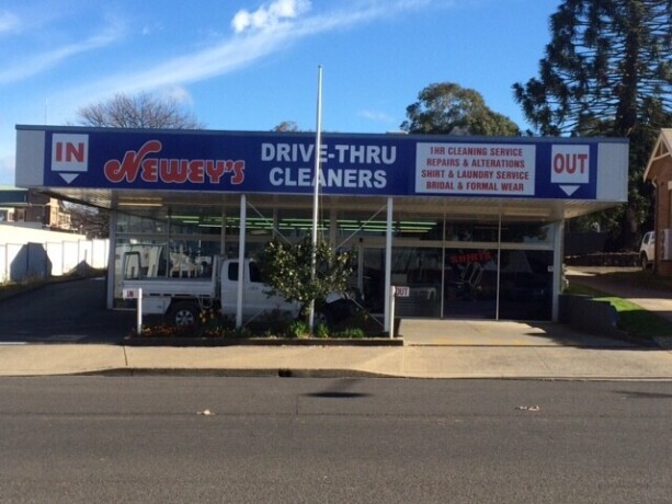 neweys-drive-thru-cleaners-orange-big-3