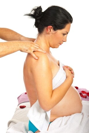 pregnancy-massage-near-me-pregnancy-massage-north-melbourne-myofitness-big-2