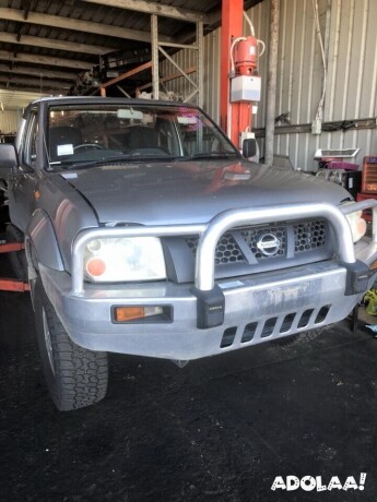 nissan-navara-wreckers-in-northern-territory-big-0