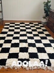 black-and-white-rug-big-0