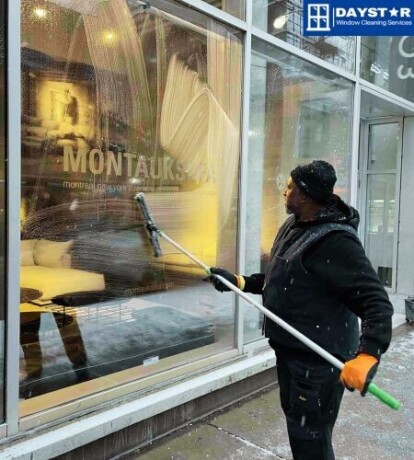 daystar-window-cleaning-services-best-window-cleaning-services-in-toronto-big-2