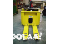 best-quality-pallet-lift-truck-small-0