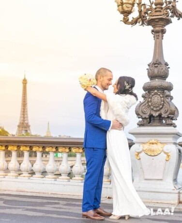 hire-a-destination-wedding-photographer-in-paris-big-0