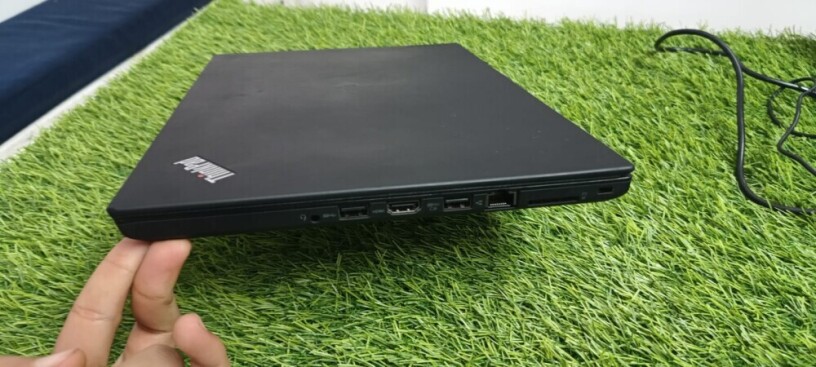 lenovo-thinkpad-t470-intel-6th-gen-core-i5-laptop-8-gb-ram-256gb-ssd-big-4
