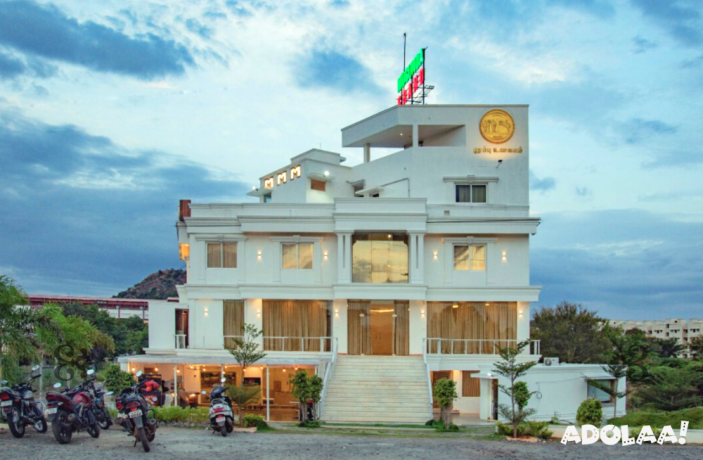 explore-the-culinary-delights-of-koorai-kadai-in-melur-big-0