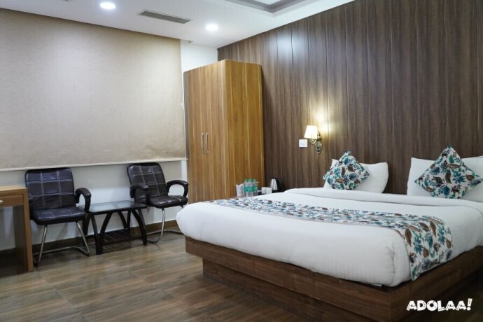 a-hotel-executive-room-for-business-corporate-leisure-stay-at-greater-noida-big-1