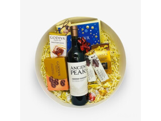 Order Christmas Wine Basket For Perfect Holiday Cheers!