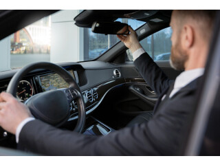 Arrive in Style with Quickluxuryride - Your VIP Chauffeur Service!