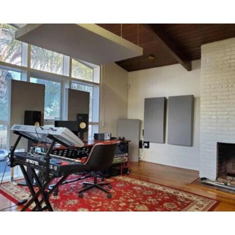 professional-bass-traps-for-home-studio-big-0