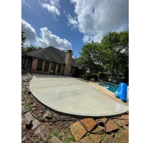 The Best Concrete Patio Contractors Adolaa   Thumb 816x460 260e46fb88d3f1595fda48768c0f5a19 