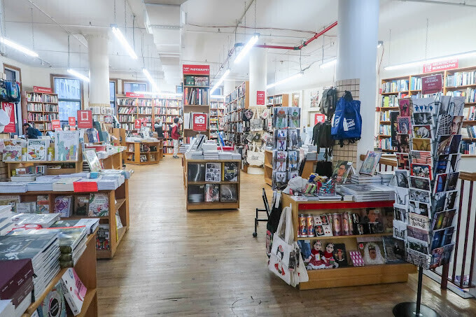 strand-book-store-new-york-ny-big-1