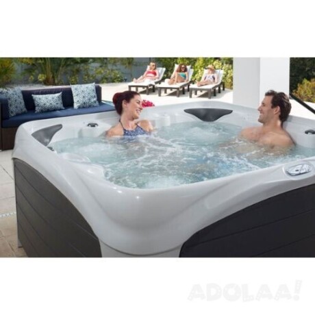 best-hot-tub-in-san-diego-big-0