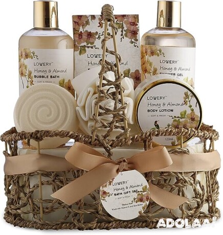 home-spa-gift-basket-honey-almond-scent-big-0