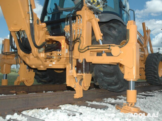 LOADER RAILCAR MOVER - Mitchell-Railgear