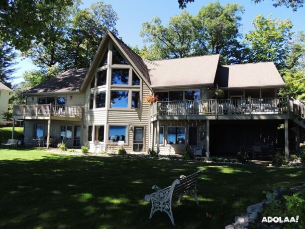 stunning-views-in-glen-arbor-michigan-big-0